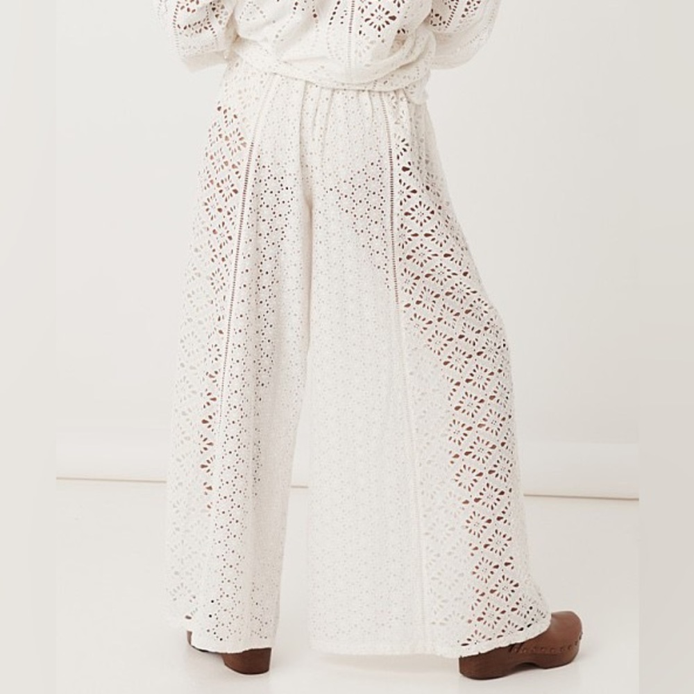 Spell & The Gypsy Collective Lottie Pants in White - Large - Picture 2 of 15